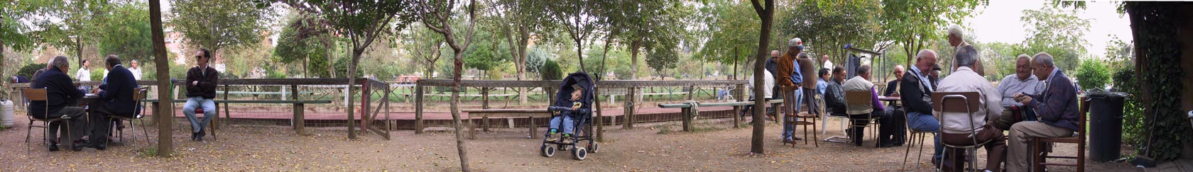 Termini, 2005, la stazione, 400 × 50 cm, foto Patrizia Bonanzinga e Pietro Mari