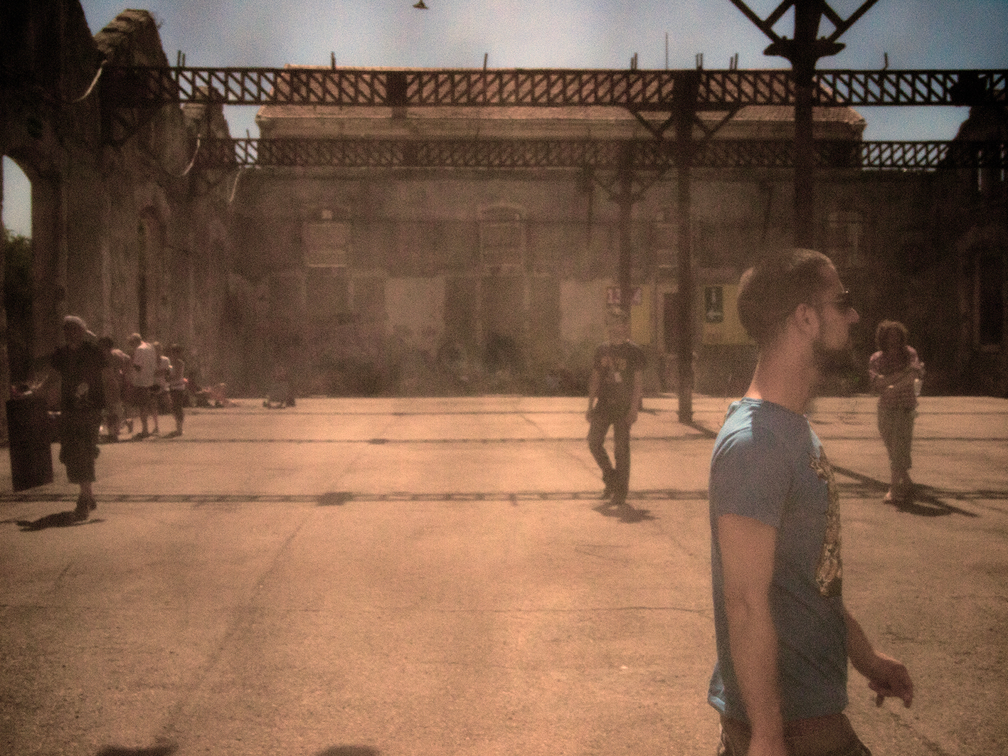 Manipolazione con Intelligenza Artificiale, Ateliers SNCF, Rencontres d'Arles 2024